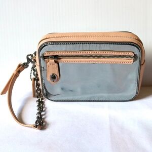 COACH Poppy Mirror Metallic Leather Flight Wristlet Purse Wallet 2013